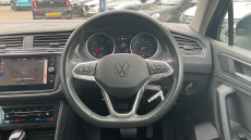 Volkswagen Tiguan 2.0 TDI Life 5dr DSG Diesel Estate